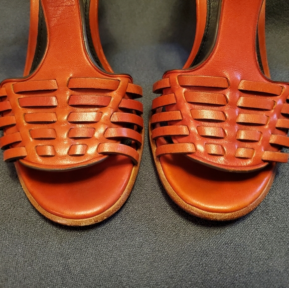 Coach Leather Izzie Red Woven High Heel Sandal Pumps, Size 6 - Picture 6 of 11